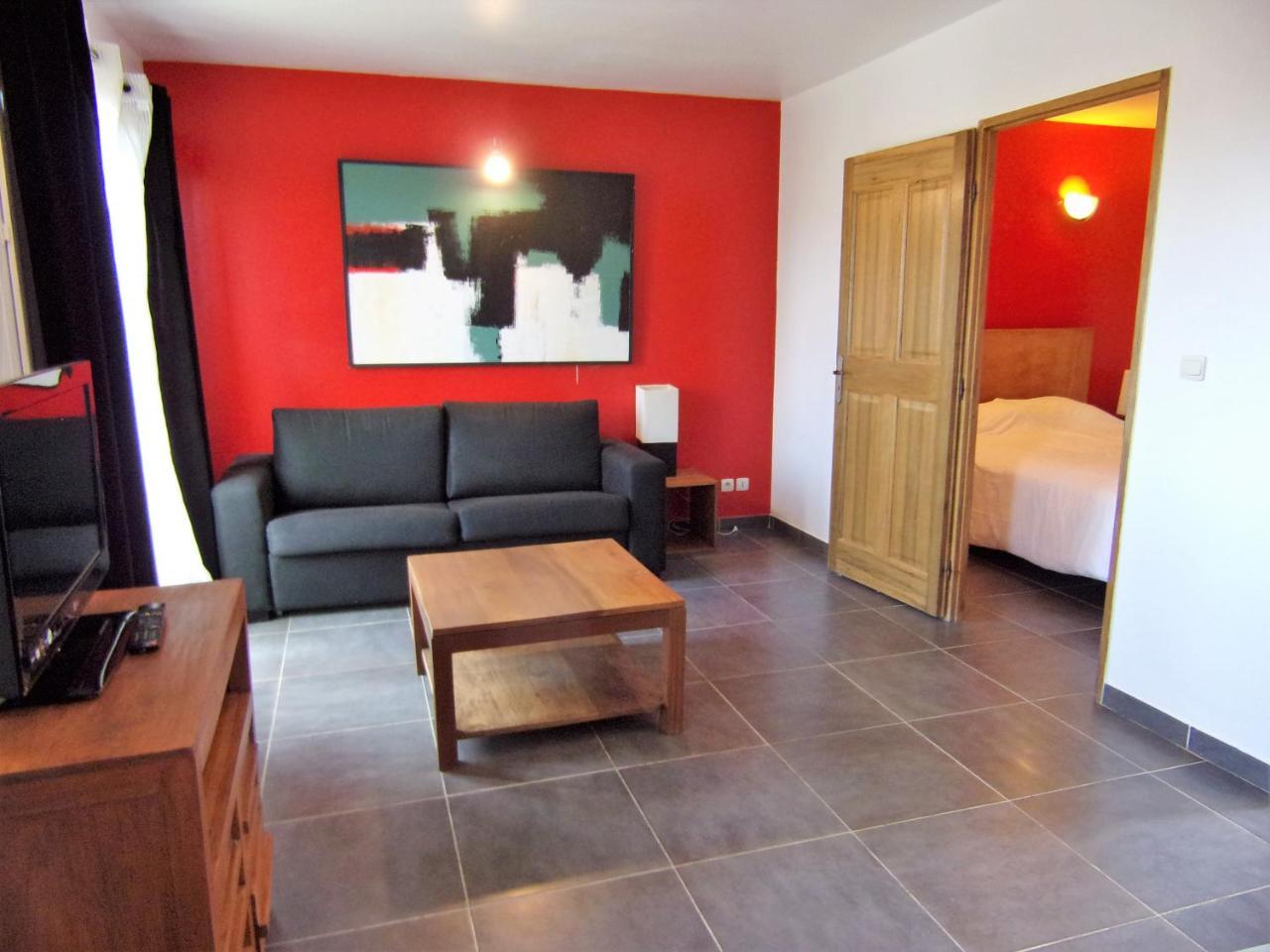 Hotel Domaine Le Milos Castries Esterno foto